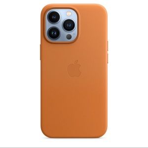 IPHONE 13 PRO LEATHER CASE